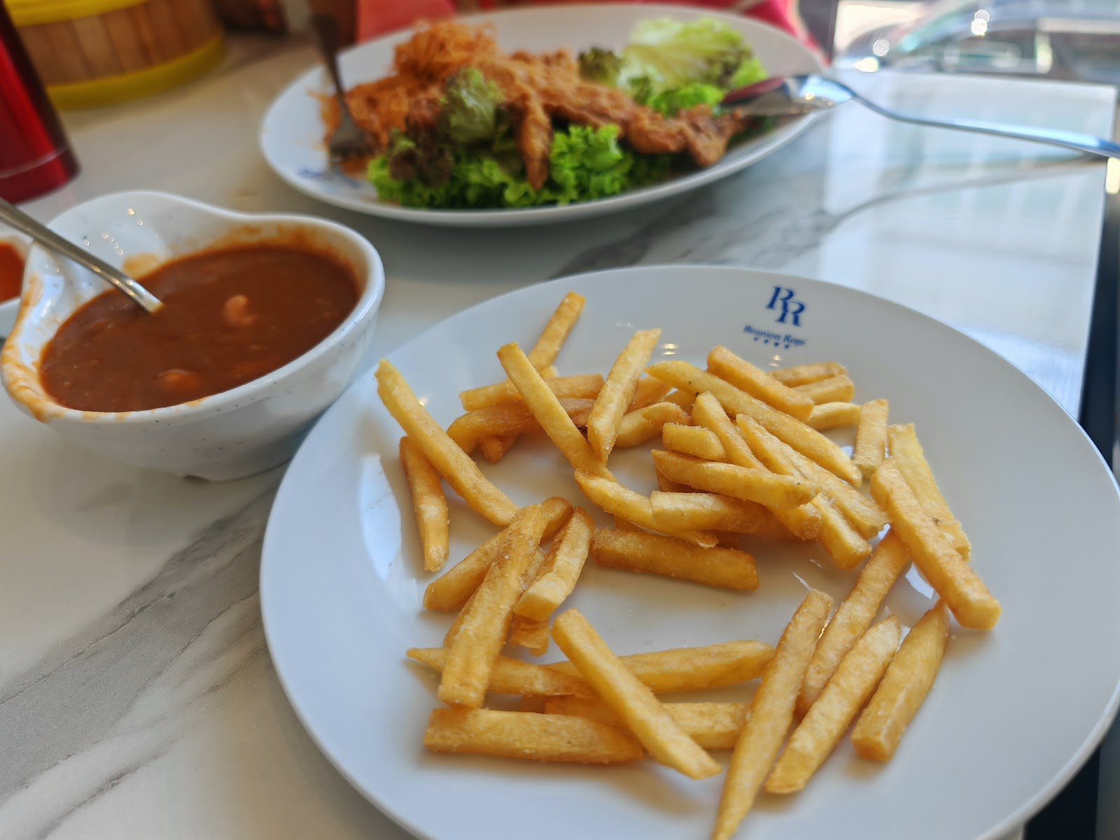 RR Kopitiam 東華咖啡 8